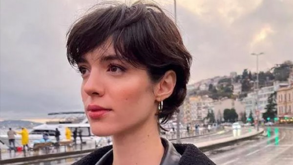 Yaprak Medine Kimdir? Yalnız Kurt Dizisi Mira Kimdir?